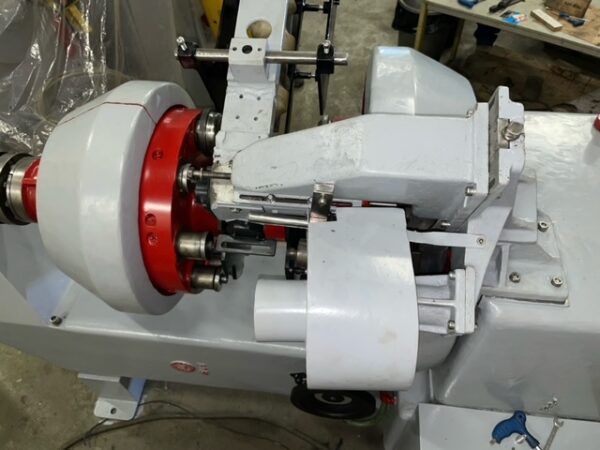 FMI MECFOND A365 6 STATION AUTOMATIC FLANGER Ø99