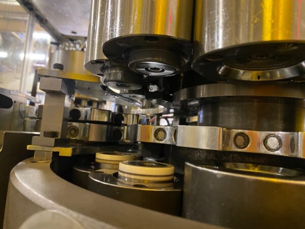 Krupp Can-O-Mat 12 Heads Necker/Flanger/Seamer