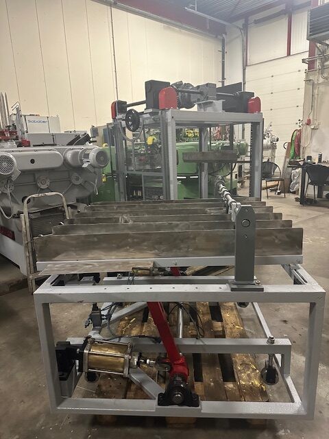 Volcano 1100 Automatic Duplex Slitter Including Feeder & End Stacker