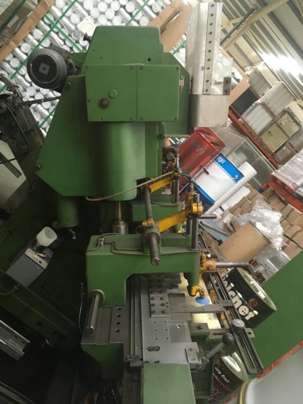 1/4 Club Easy Open Ends Line