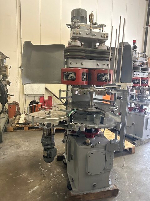 Lubeca LW303 Automatic Seamer for 99 mm (1)