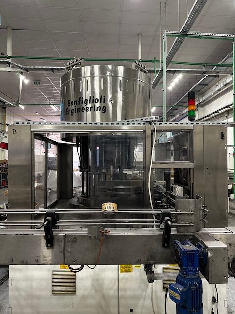 Complete aerosol can line for 65 mm