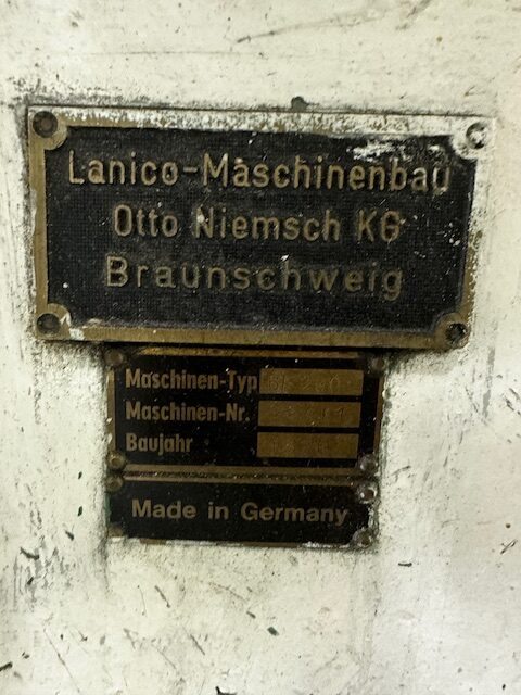 Complete aerosol can line for 52 mm