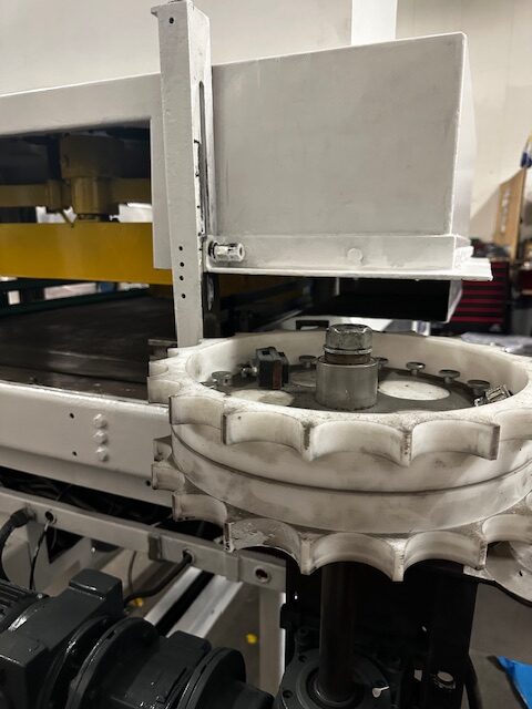 Magnettechnik NSM Palletizer/Tray packing for aerosols